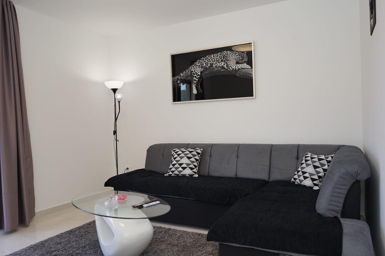 Apartman Tessa Vela Luka Εξωτερικό φωτογραφία