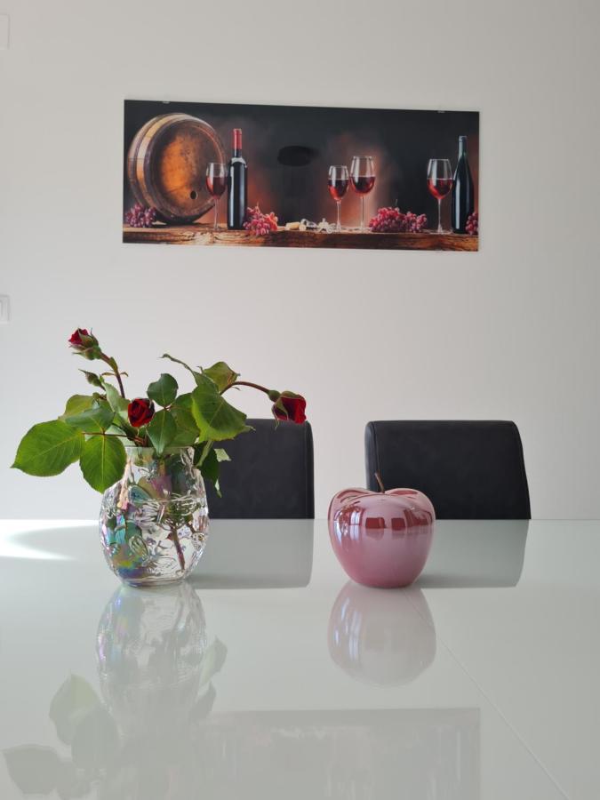 Apartman Tessa Vela Luka Εξωτερικό φωτογραφία
