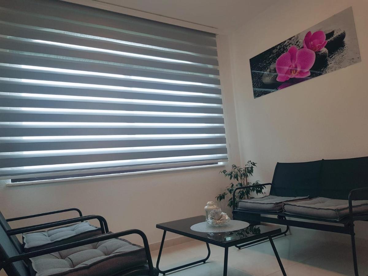 Apartman Tessa Vela Luka Εξωτερικό φωτογραφία