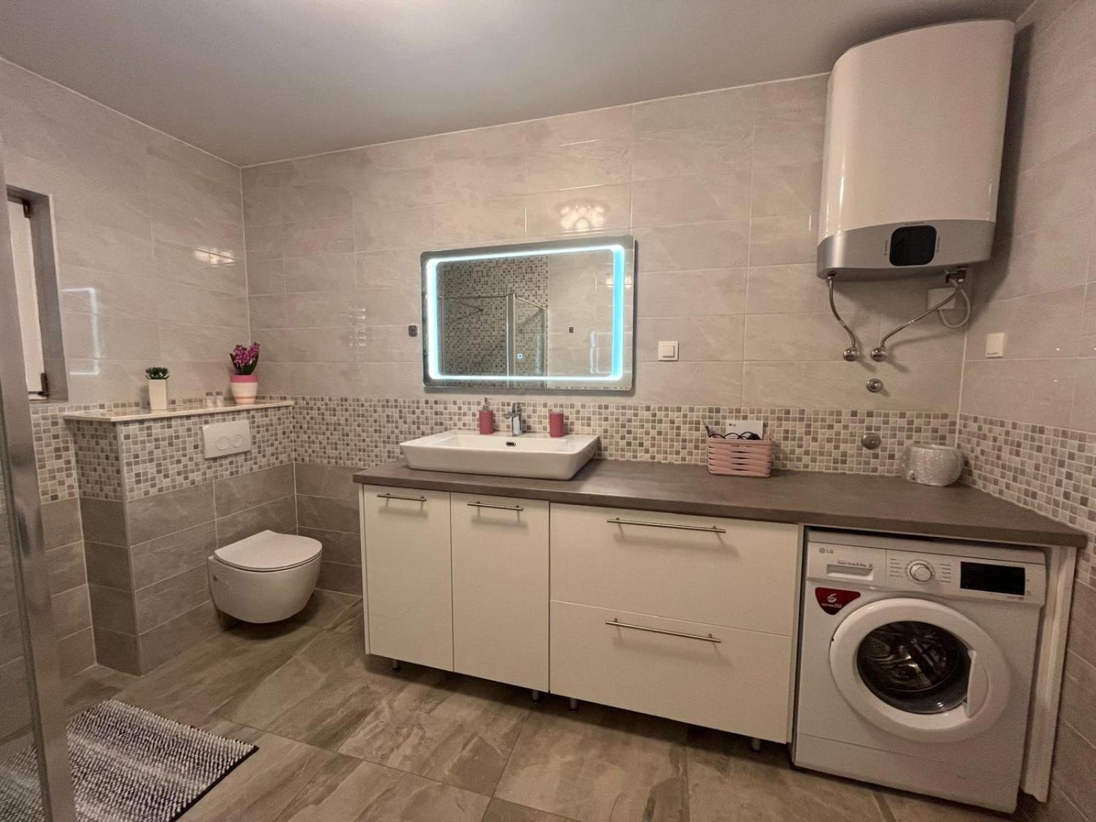 Apartman Tessa Vela Luka Εξωτερικό φωτογραφία